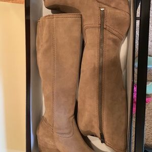 Frankie sarto suede boots